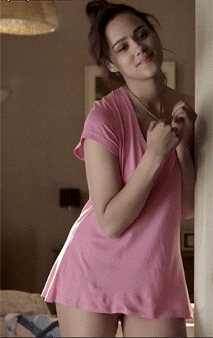 “龙妈”闺蜜英国女演员 | 娜塔莉·伊曼纽尔